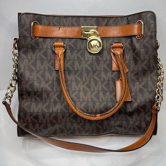 Michael Kors Hamilton Monogram Lock Gold Chain Bag Signature Large w Dust Bag - Picture 4 of 8